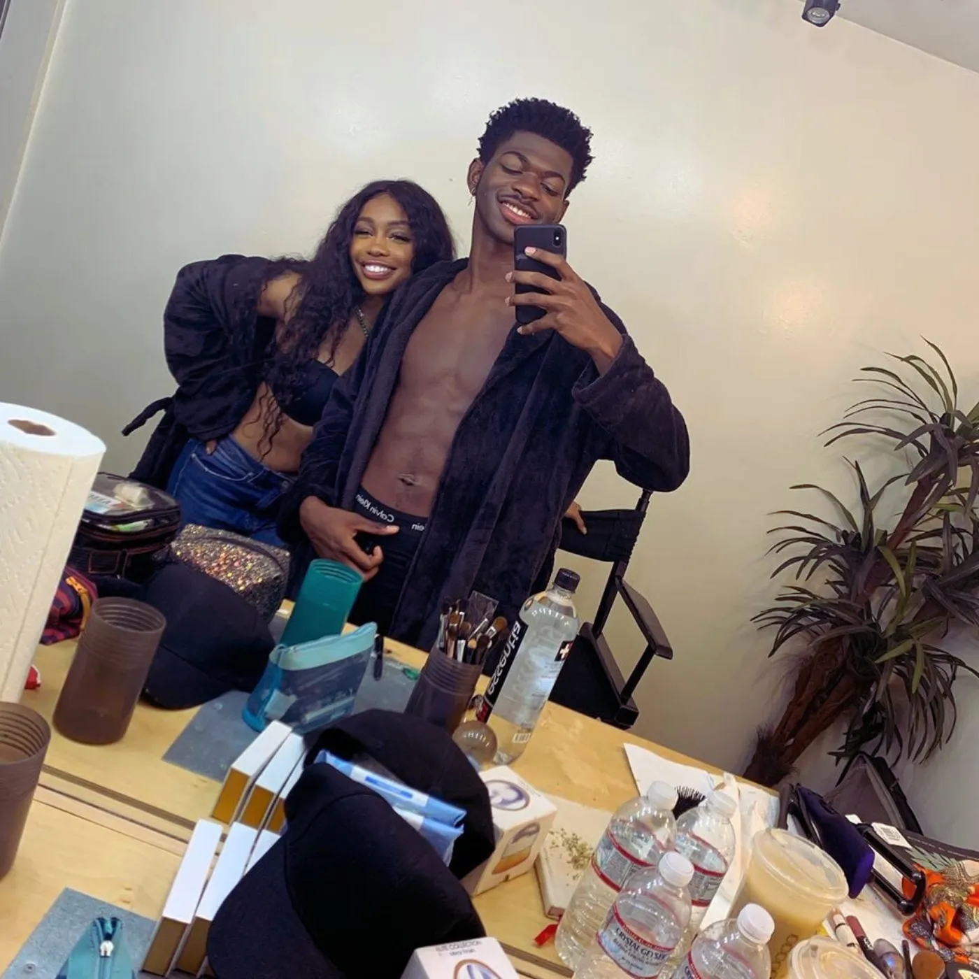 image_68356ee2c4316 Lil Nas X Sends Shockwaves With Public SZA Love Confession At 2025 AMAs