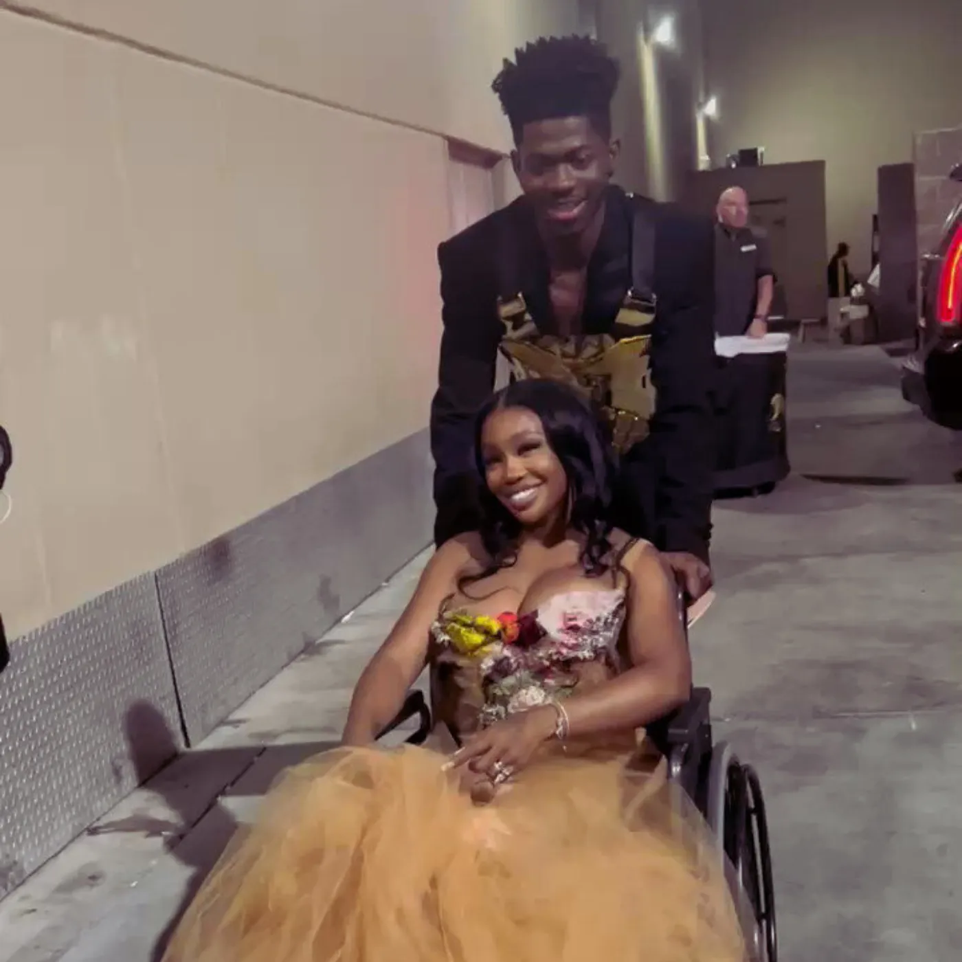 image_68356ee4966f6 Lil Nas X Sends Shockwaves With Public SZA Love Confession At 2025 AMAs