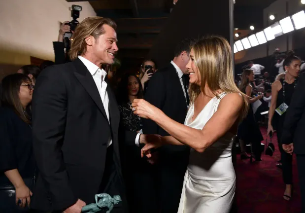 The secret message Brad Pitt sent to Jennifer Aniston has just been leaked – The content has shocked all of Hollywood! 19 The secret message Brad Pitt sent to Jennifer Aniston has just been leaked – The content has shocked all of Hollywood!