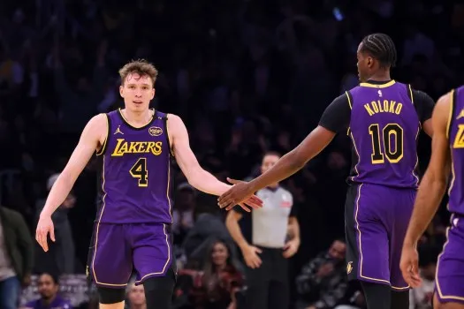 image_68367670dca43 Veteran NBA coach comments on Dalton Knecht: 'He could be the biggest steal of the year!'