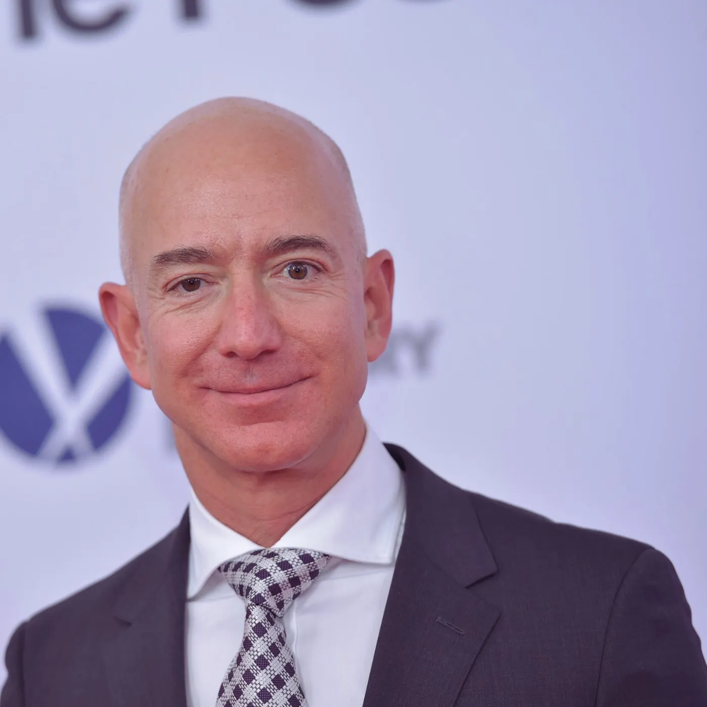 image_68367a338a55b People Are Calling Jeff Bezos’ Morning Routine Financial Sorcery