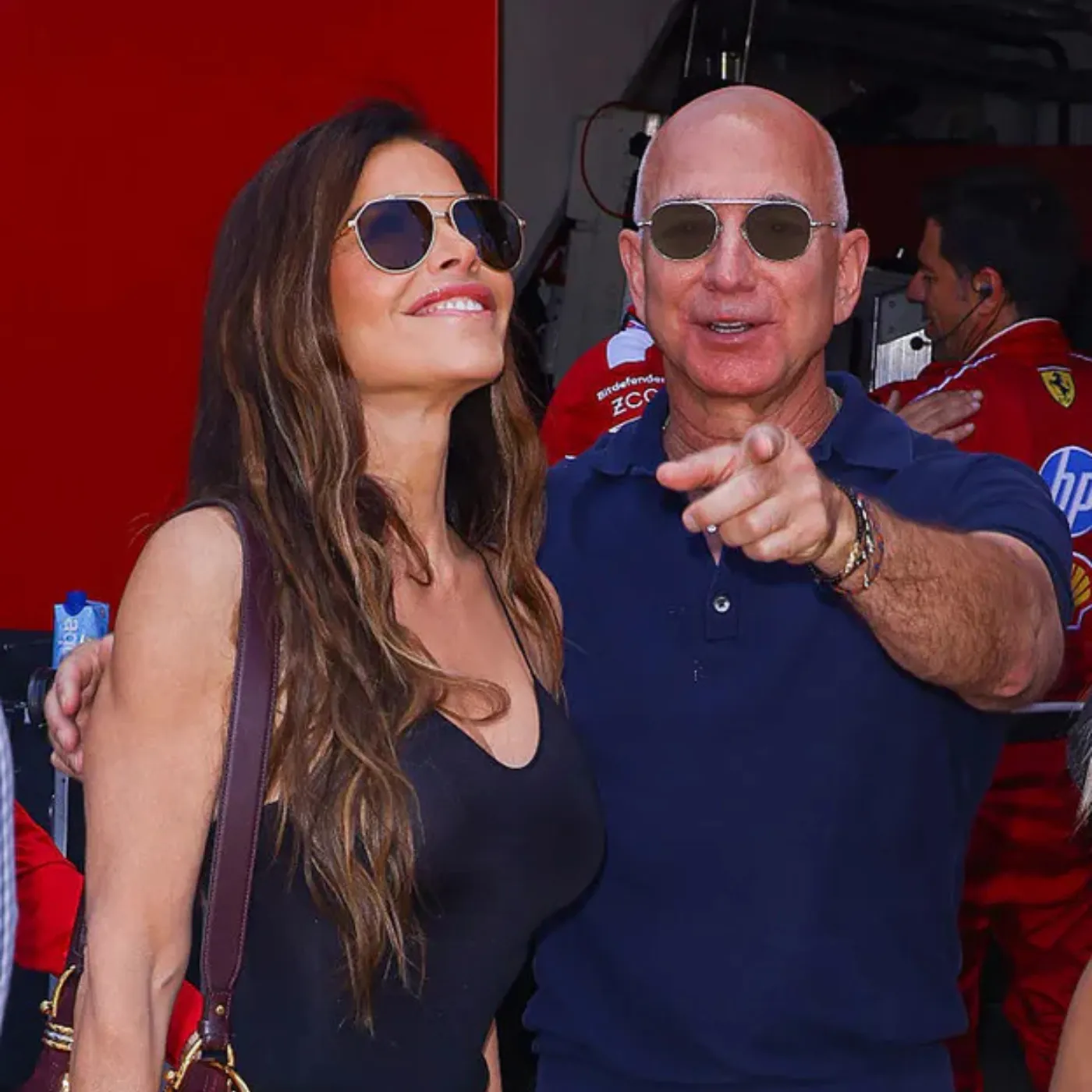 image_6837cb891bdc3 Lauren Sanchez Stuns Jeff Bezos With Midnight Satin Surprise
