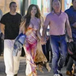 Lauren Sanchez Stuns Jeff Bezos With Midnight Satin Surprise 1 Lauren Sanchez Stuns Jeff Bezos With Midnight Satin Surprise