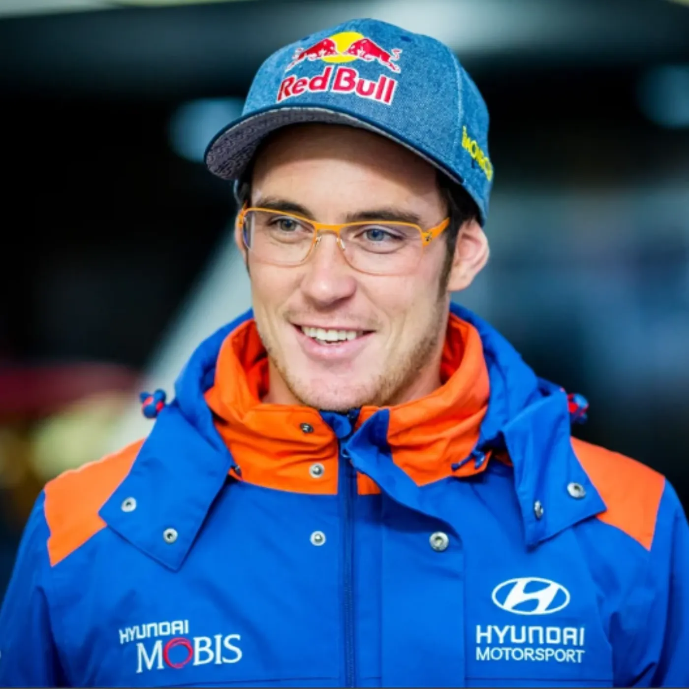 The Truth Behind Thierry Neuville’s Iconic Orange Goggles — Fans Are Stunned by the Reason