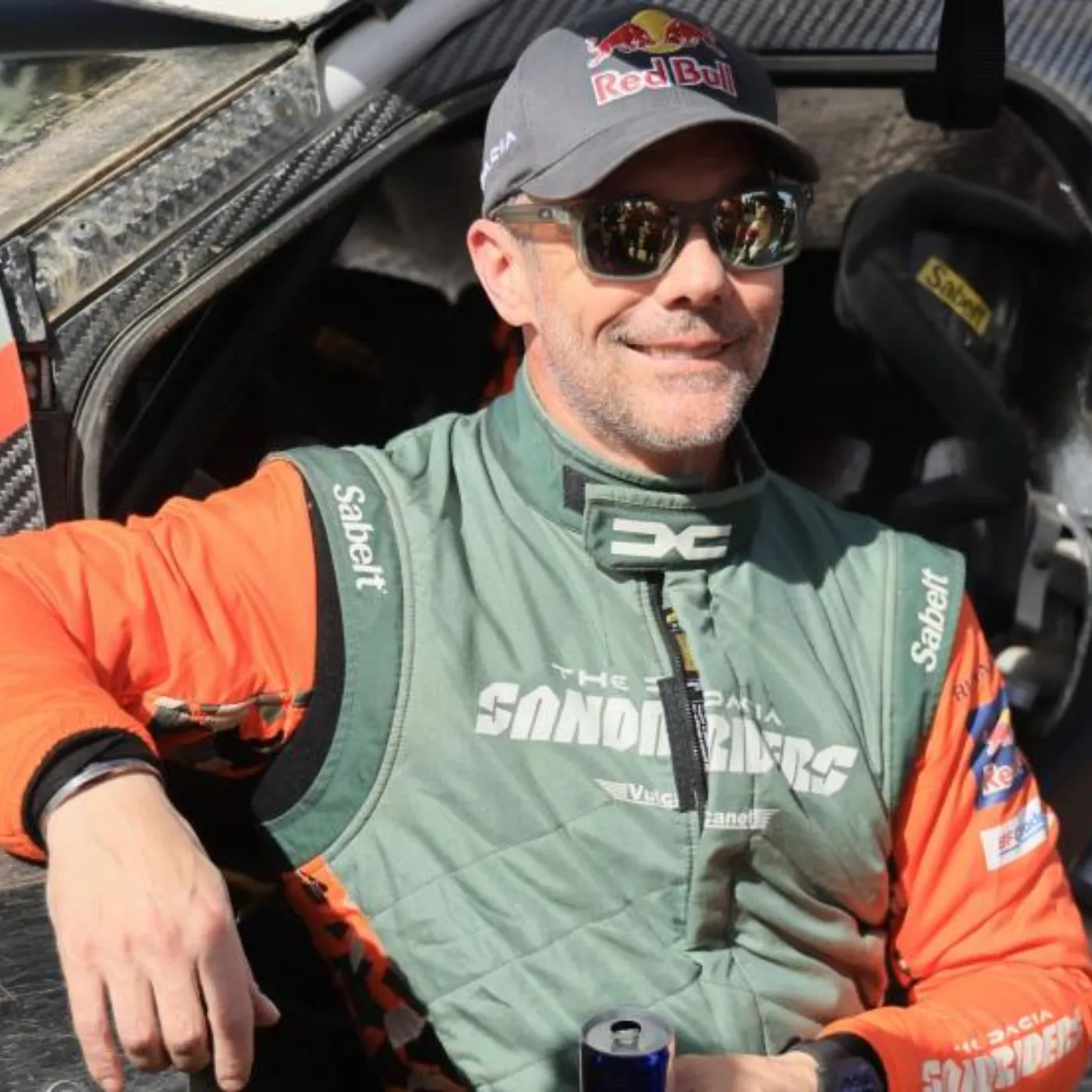 Sébastien Loeb ignores warnings about stripping his legendary title and reveals unpublished evidence that worries FIA President Ben Sulayem. He confirms his support for Carlos Sainz Sr.