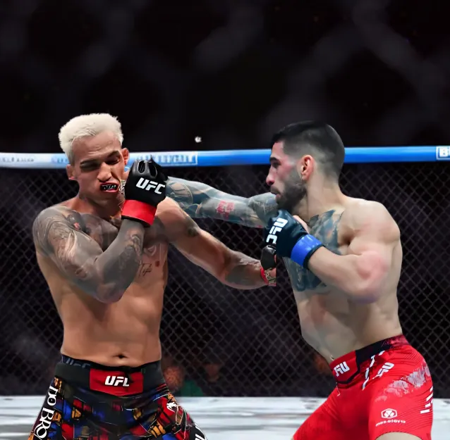 Topuria Declares: 'I Have Found Oliveira's Secret Weakness – He Will Beg for Mercy!'
