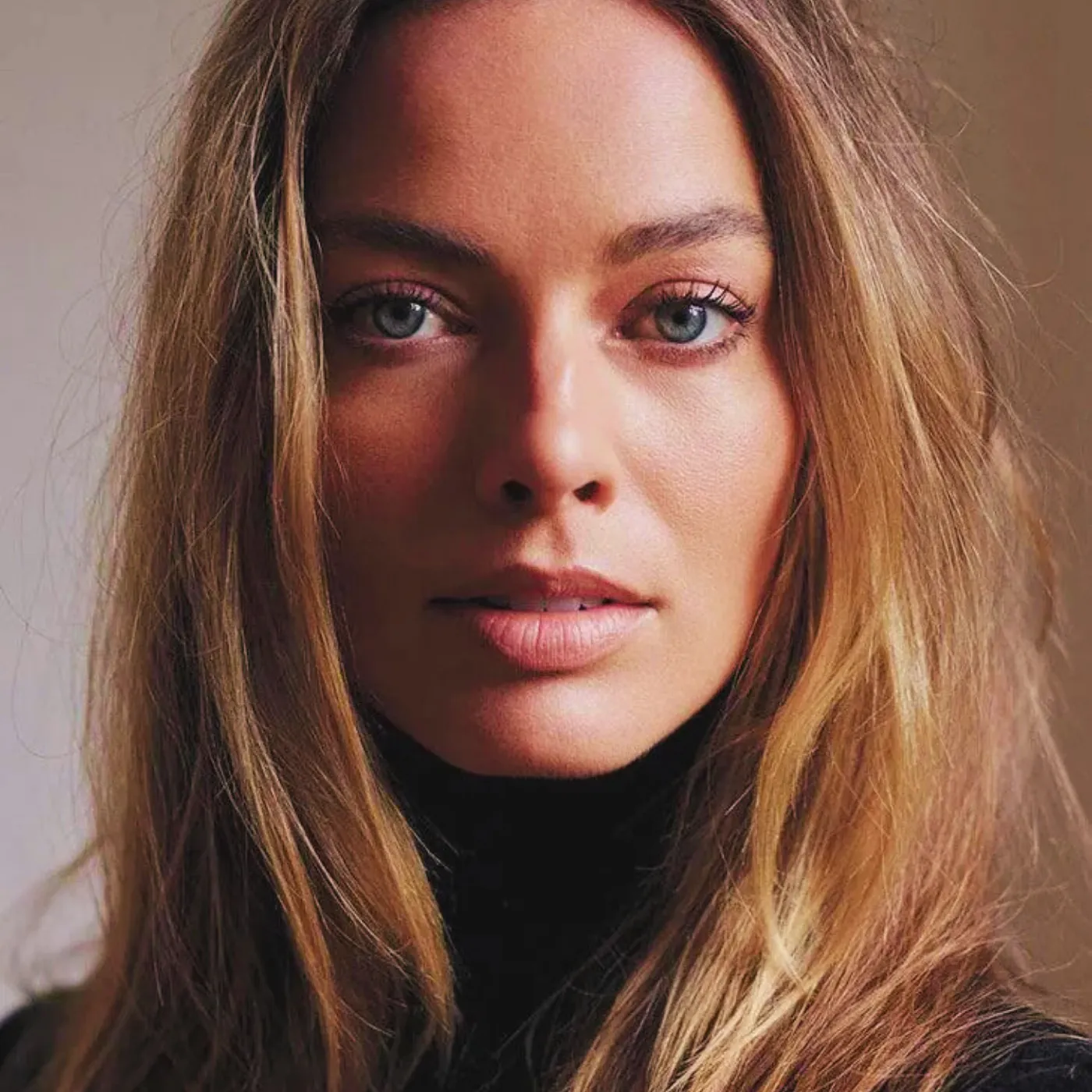 image_68395857da856 Trailer Drop Sets Hollywood On Fire As Margot Robbie Commands Screen