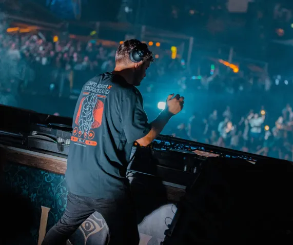 Martin Garrix's New Tour Will Drive You Crazy – But Tickets Are Selling Out Fast!