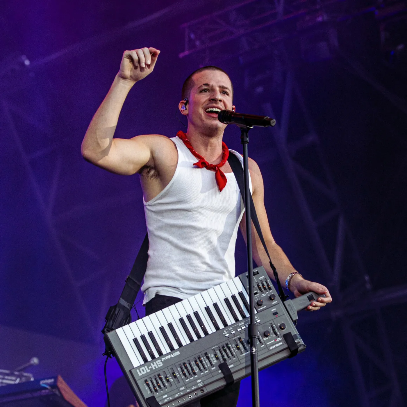 image_683a79a6dbf38 Charlie Puth’s Singer 2025 Photos Set Social Media On Fire