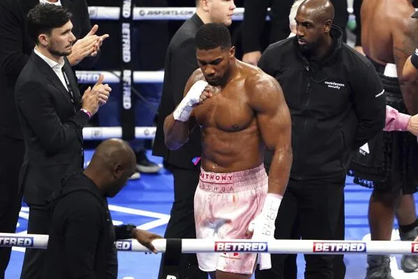 image_683d2aff64400 From Boxing King to Mocked: Does Anthony Joshua Truly Deserve the Billion-Dollar Fight Against Fury?