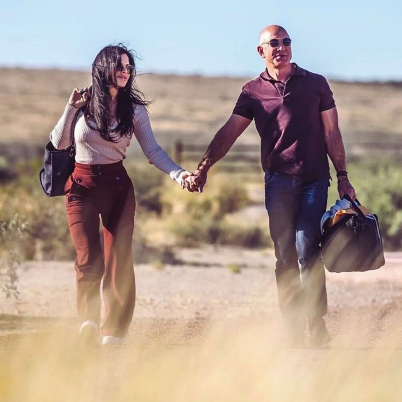 Inside Jeff Bezos & Lauren Sánchez’s First Secret Encounter — What Really Happened