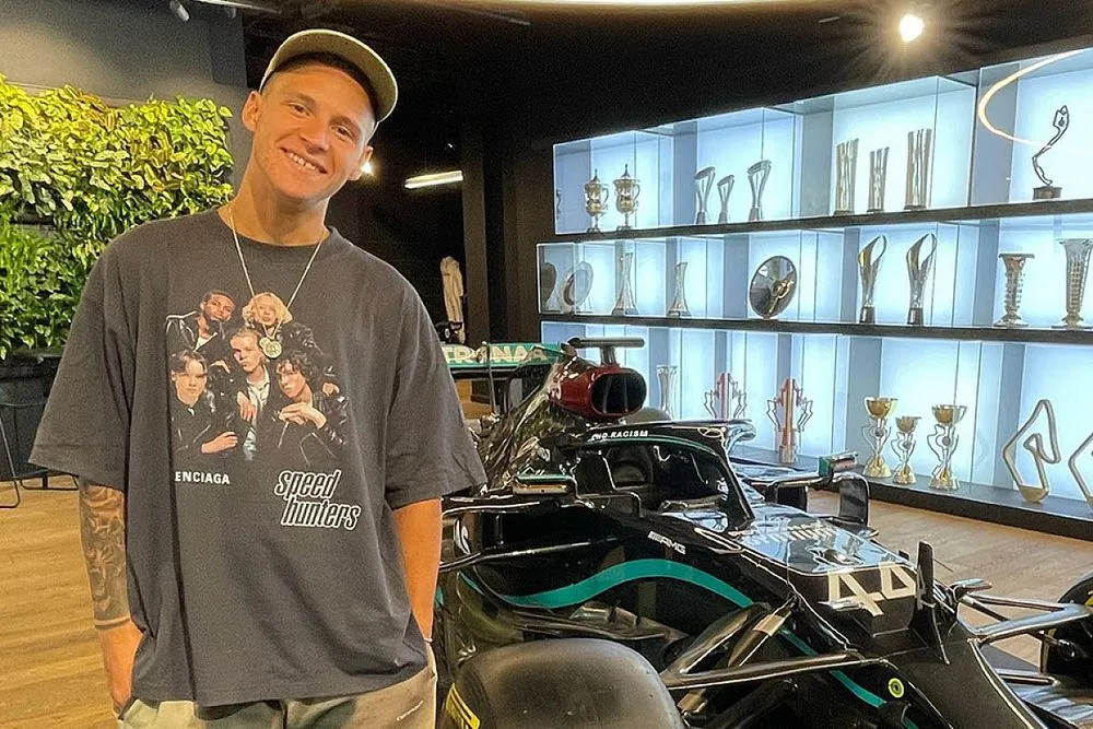 image_683e5230c9cb8 Quartararo Escapes Silverstone: The Secret Meeting with Hamilton, Leclerc, and a Special Gift from Norris!
