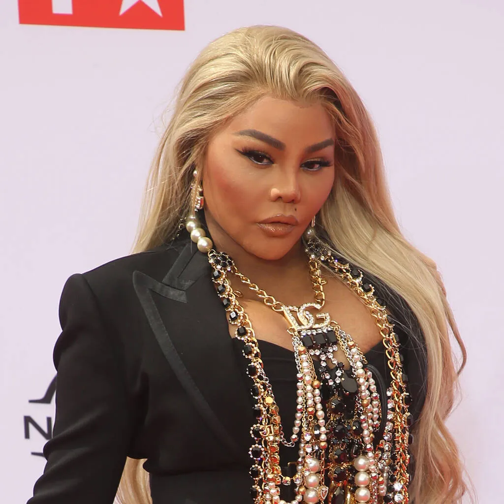 image_683e772756bef Nicki Minaj Accused of “Style Theft” from Lil Kim? Safaree’s Latest Statement Breaks the Internet!