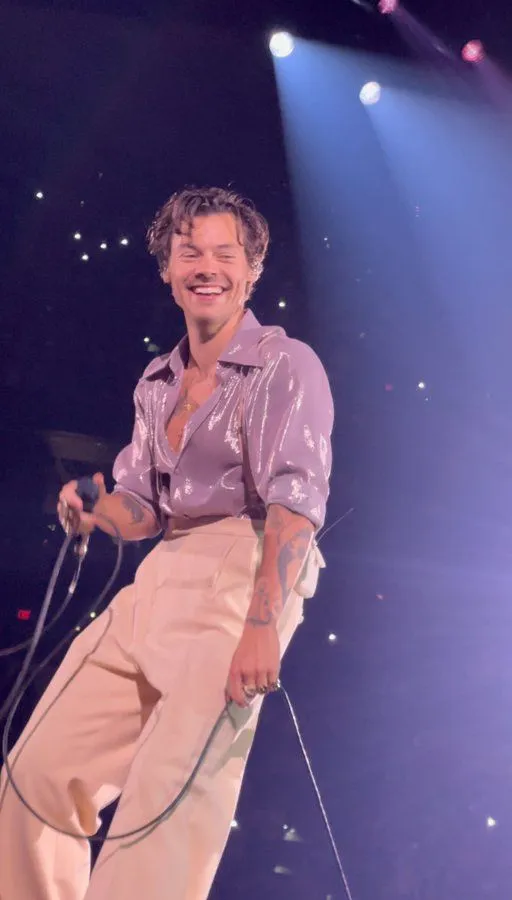 image_683ea23f648d6 Harry Styles “Does the Unexpected” by Introducing Victoria’s Secret Girlfriend to Family – What Secret Is Being Hidden?