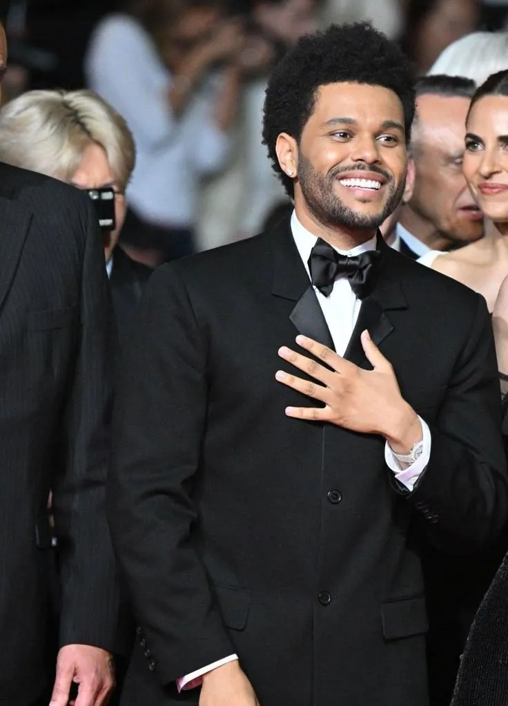 image_683eae37a2c62 The Weeknd Shocks Chicago with Midnight Appearance – Fans Erupt Over What He Did Next!