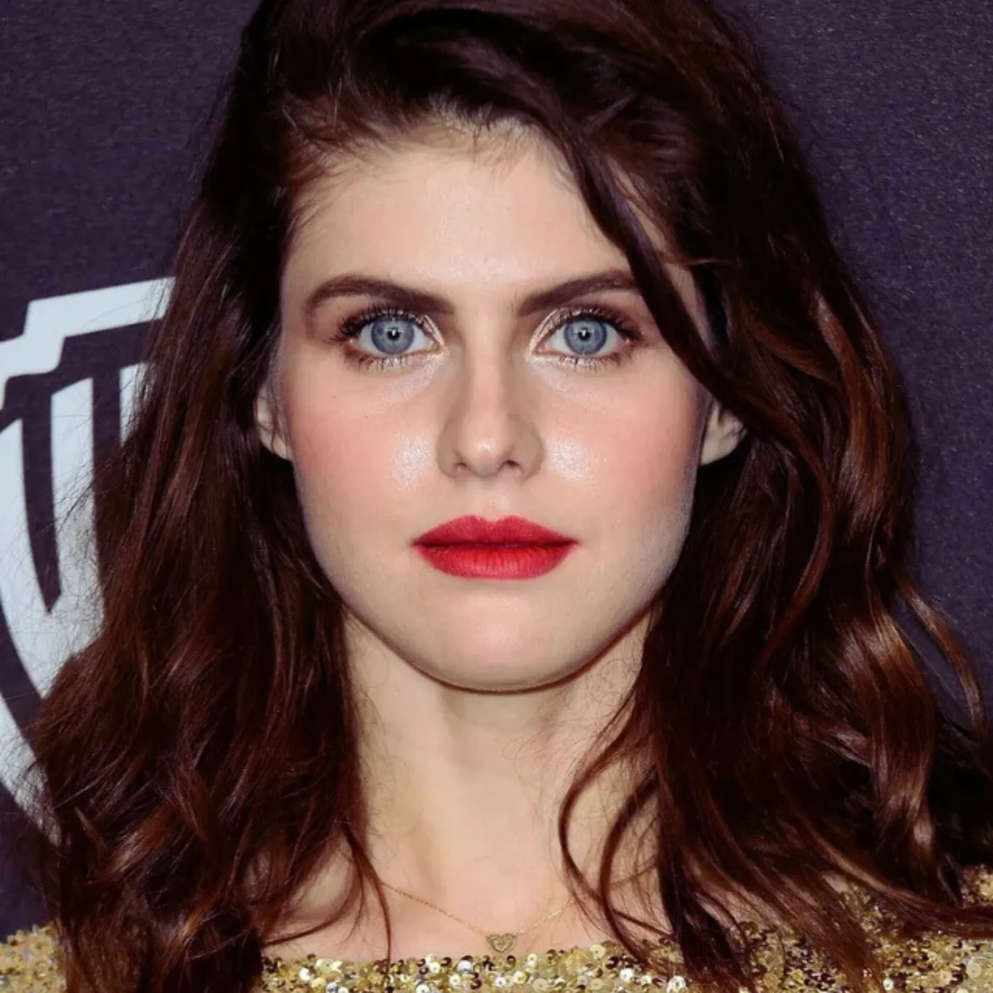 The It-Girl Who Vanished: Alexandra Daddario’s Story Isn’t What You Think