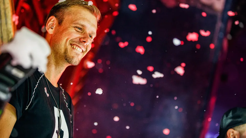 image_683fa9f8391ee Buma Awards 2025 Gala Night: Armin van Buuren Wins Big with 'Larger Than Life'!