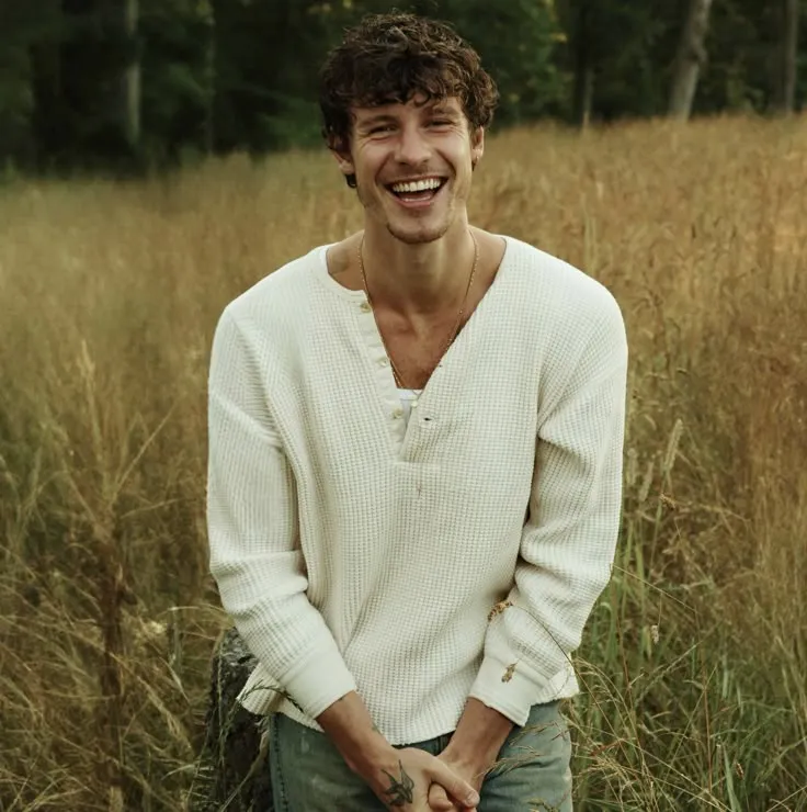 image_6840fbf6d0763 Shawn Mendes Breaks the Internet After Revealing 'Cosmetic Procedure' for His Smile?