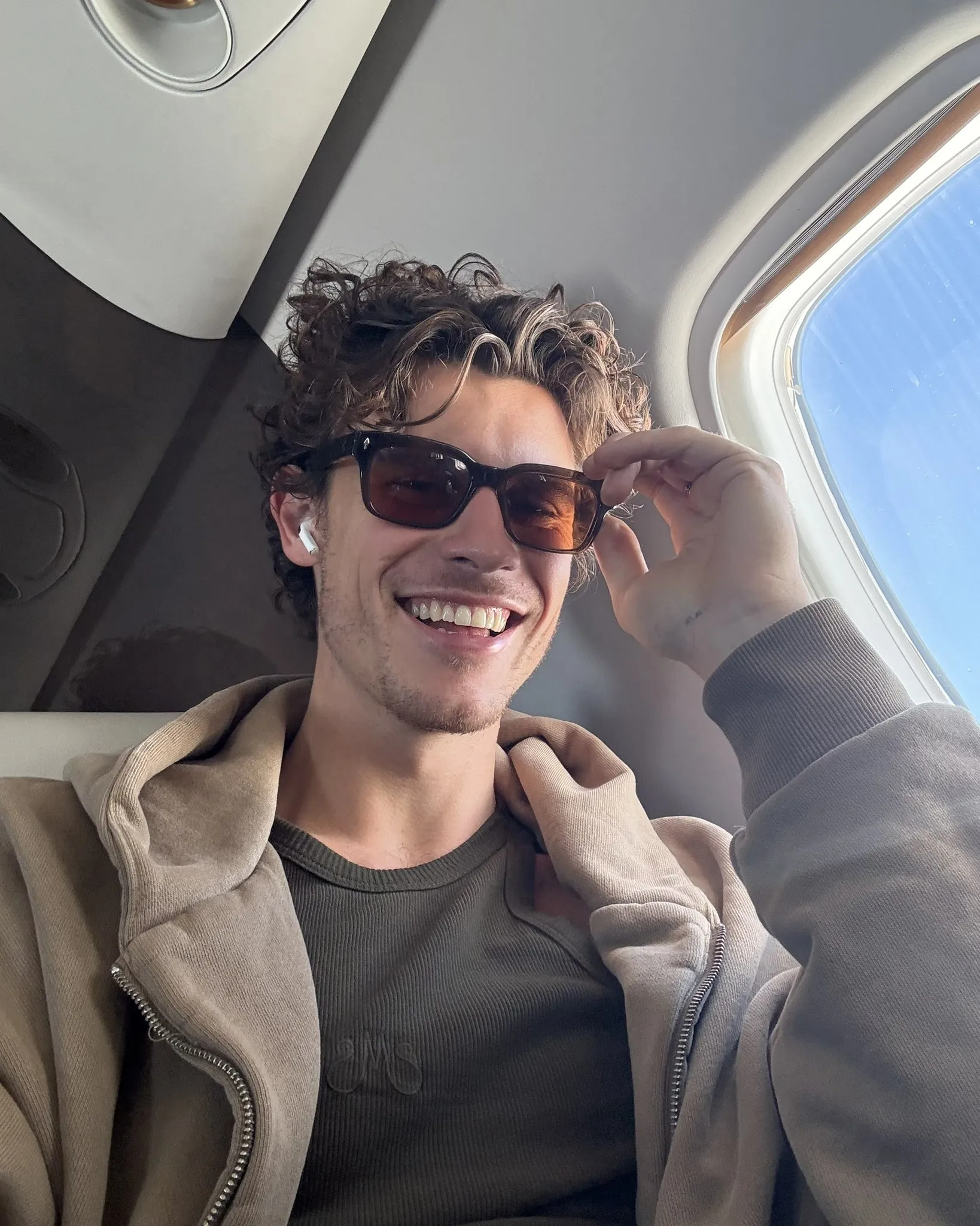 Web Almost "Explodes" as Shawn Mendes Opens Comeback Ticket Sale – Fans Have Only Minutes to Grab Their Slot?