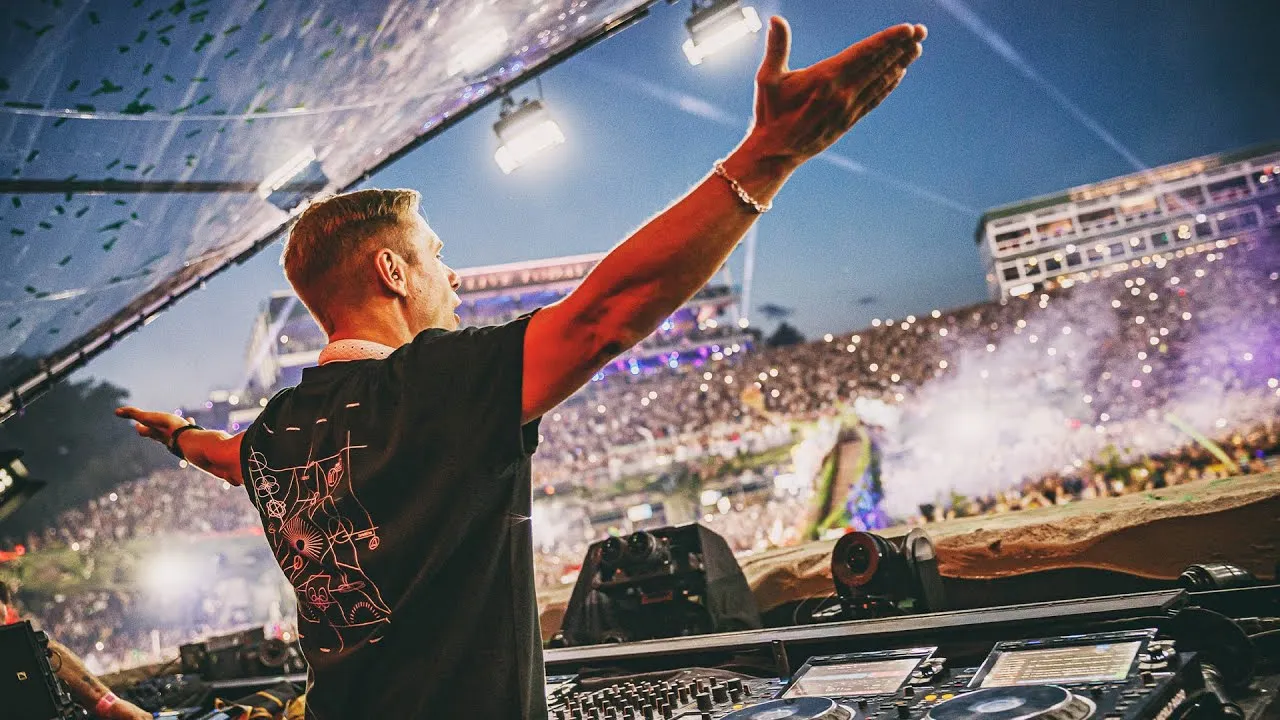 image_6841247d771f7 Armin van Buuren shakes up Ushuaïa Ibiza with a 6-hour Open-To-Close show this Sunday.