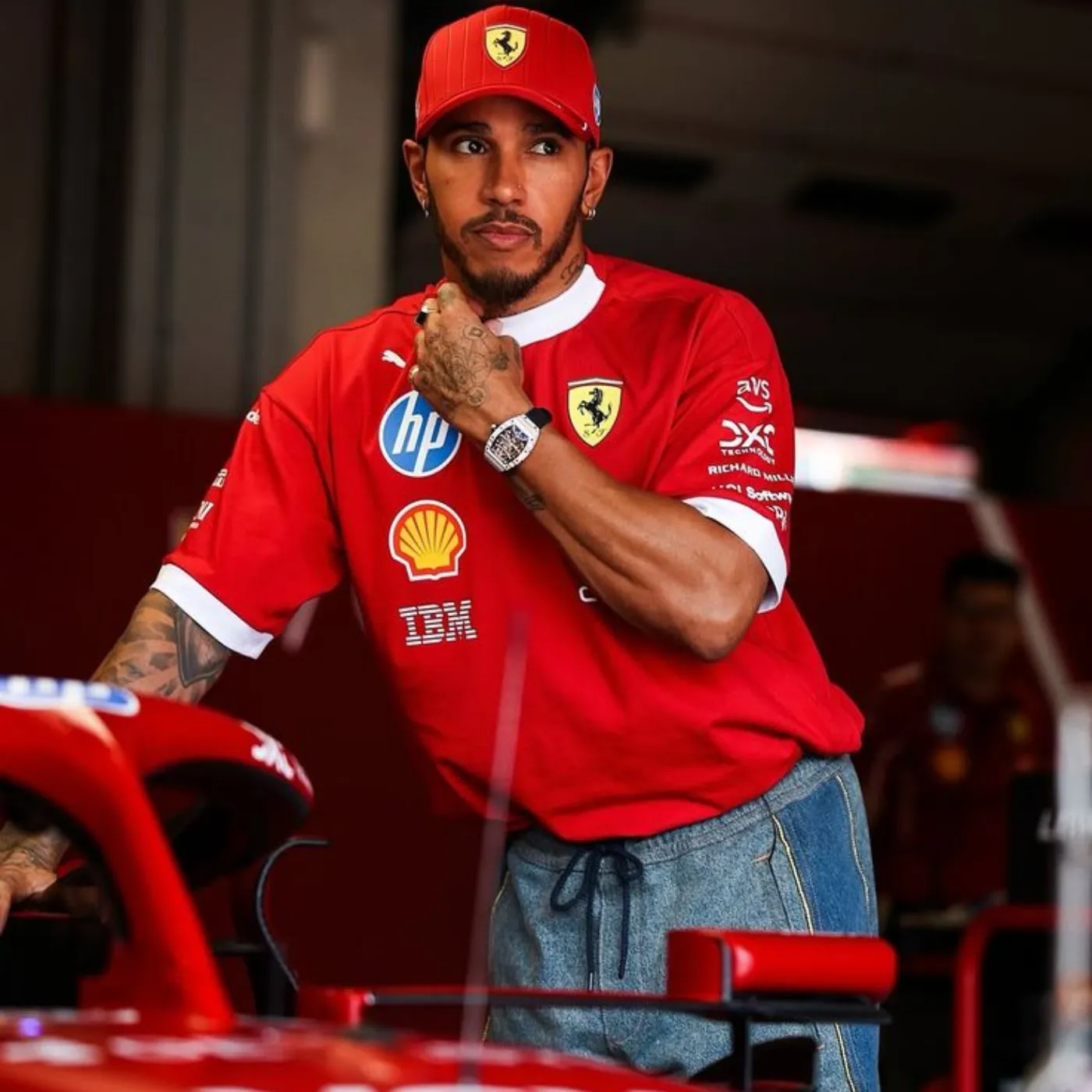 “I Let Everyone Down” — Lewis Hamilton Breaks Down After Explosive Interview. What He Admitted Next Stunned Everyone