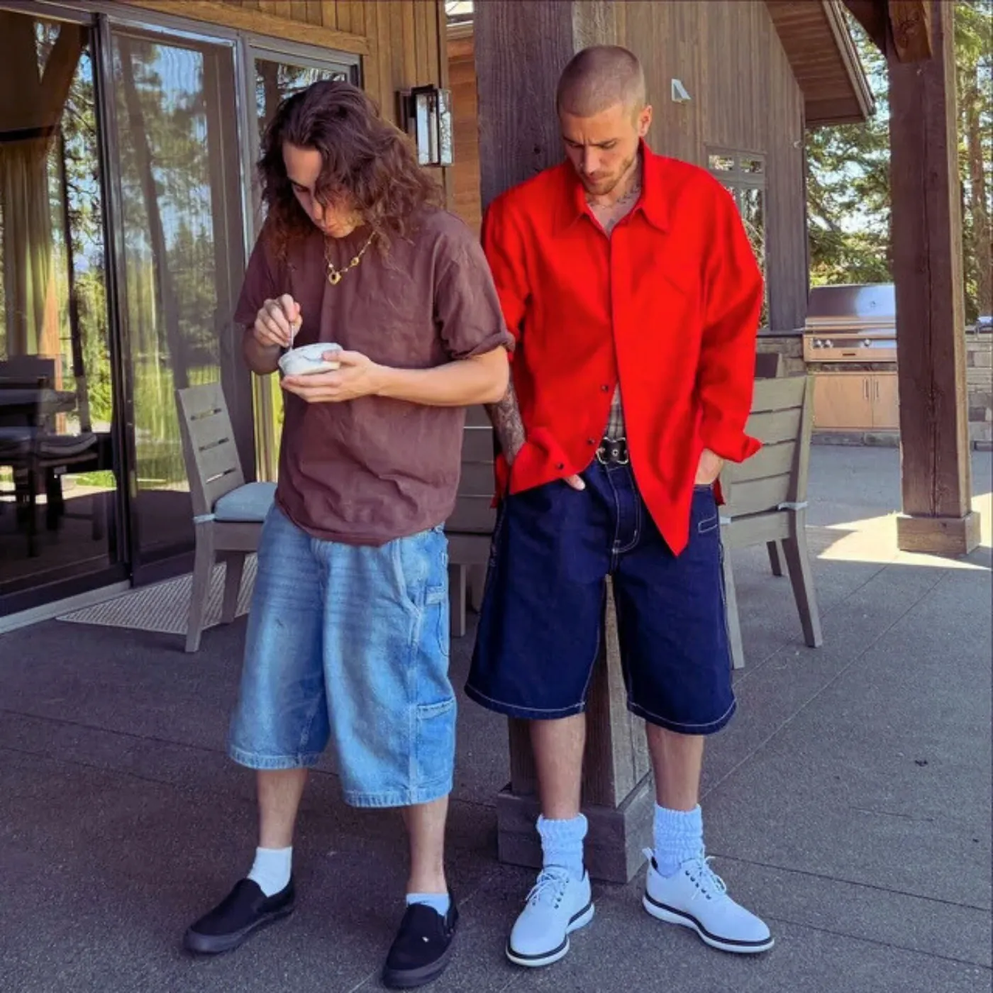 image_68426ac3ae55e Justin Bieber’s Coachella PDA With Eddie Benjamin Ignites Social Media Firestorm