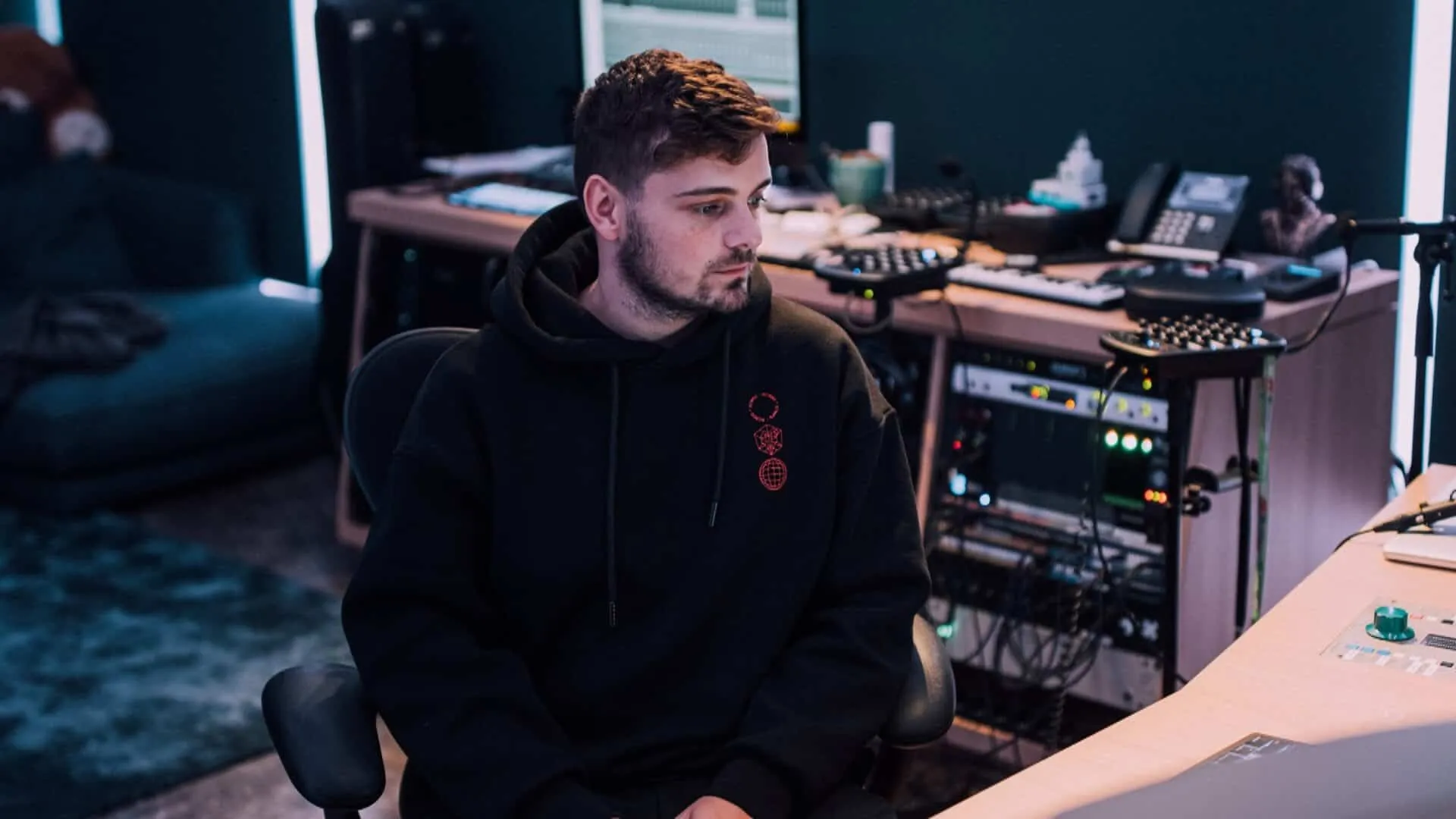 image_68426d4737419 Solo Dance Party in the studio: Martin Garrix extremely excited about the upcoming music release