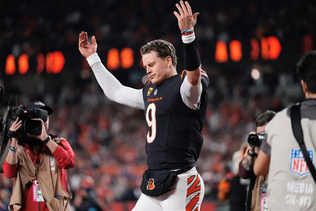 image_6842a8c290192 Aaron Rodgers vs Joe Burrow: The NFL Throne Battle Heating Up Like Never Before!
