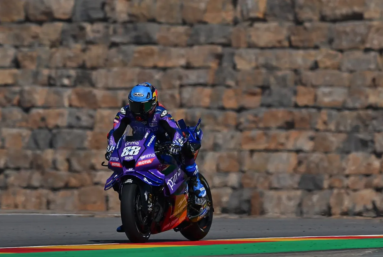 image_6843a204c20aa Oliveira Reveals: Trust in Yamaha Amidst the Storm of Unconfirmed Rumors
