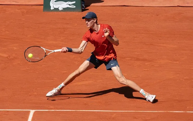 Wimbledon rocked: Sinner labeled the culprit and banned, Murray announces shocking split!