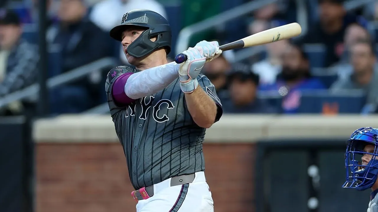 image_6843c58b9f74e Pete Alonso Wields Sledgehammer to Smash Barriers and Redefine Mets’ Clubhouse Unity in 2025