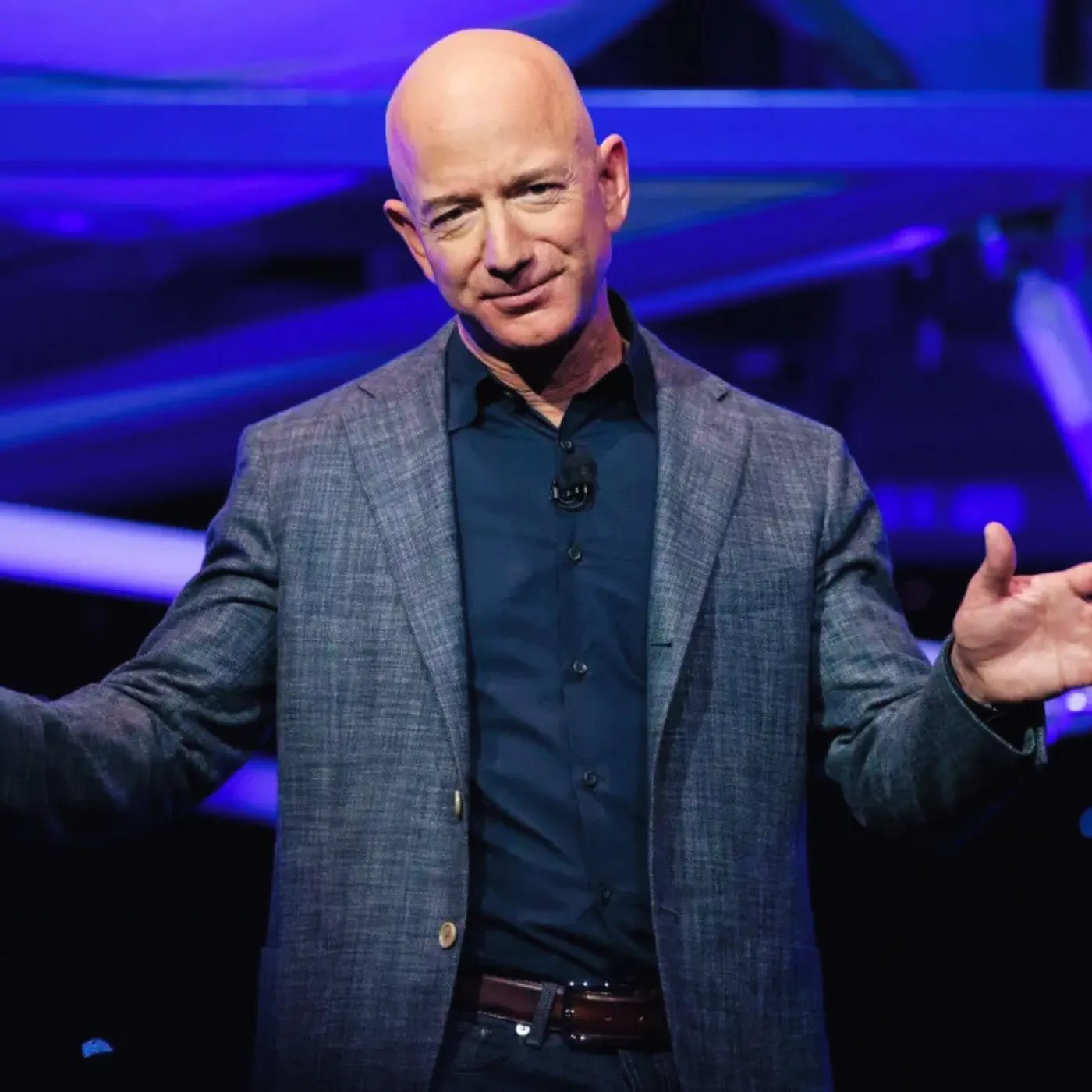 Jeff Bezos’ $119 Million NYC Penthouse Furniture Delivery Is Pure Billionaire Flex