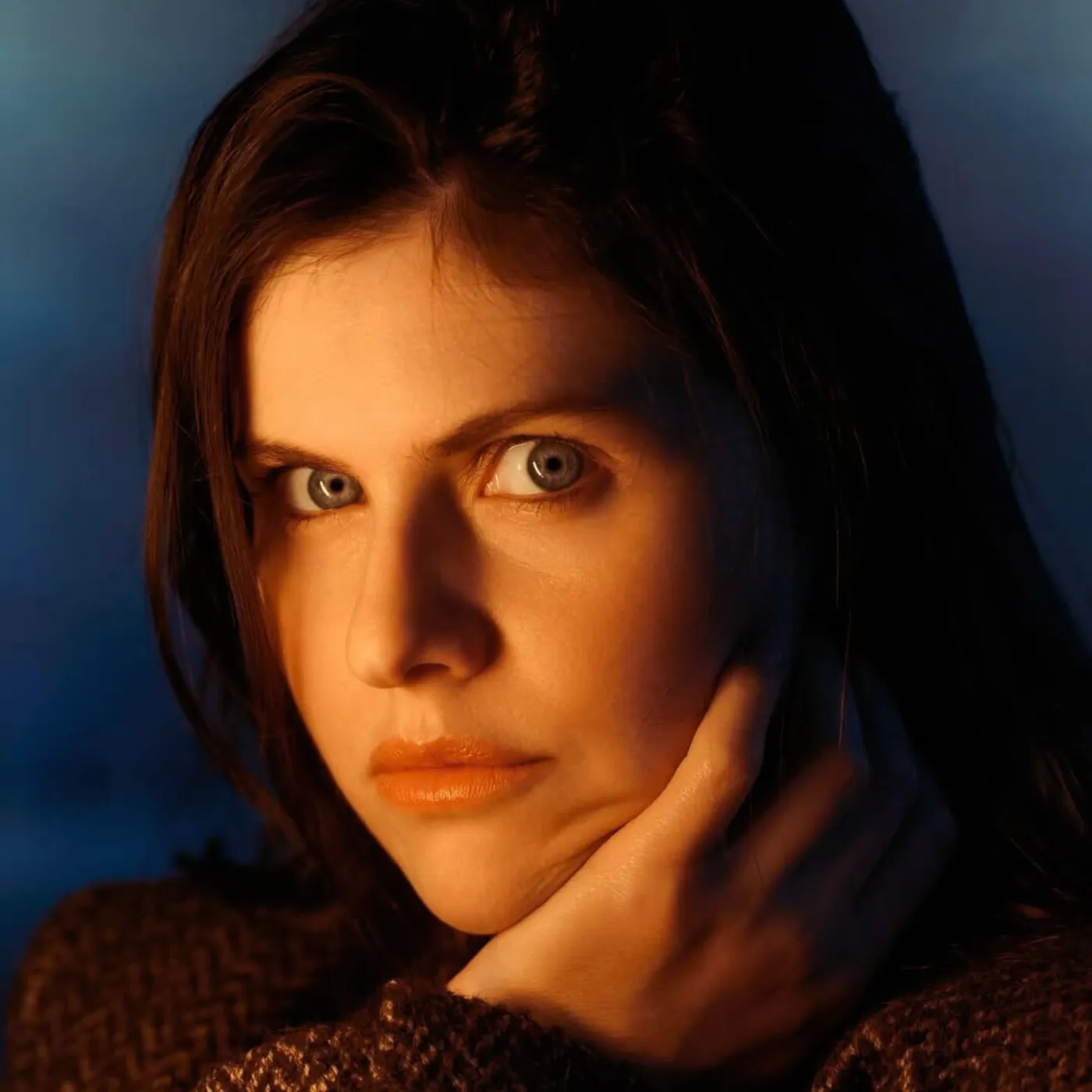 Alexandra Daddario Caught Off Guard After Meghan Markle’s Video Leaves Social Media In Flames