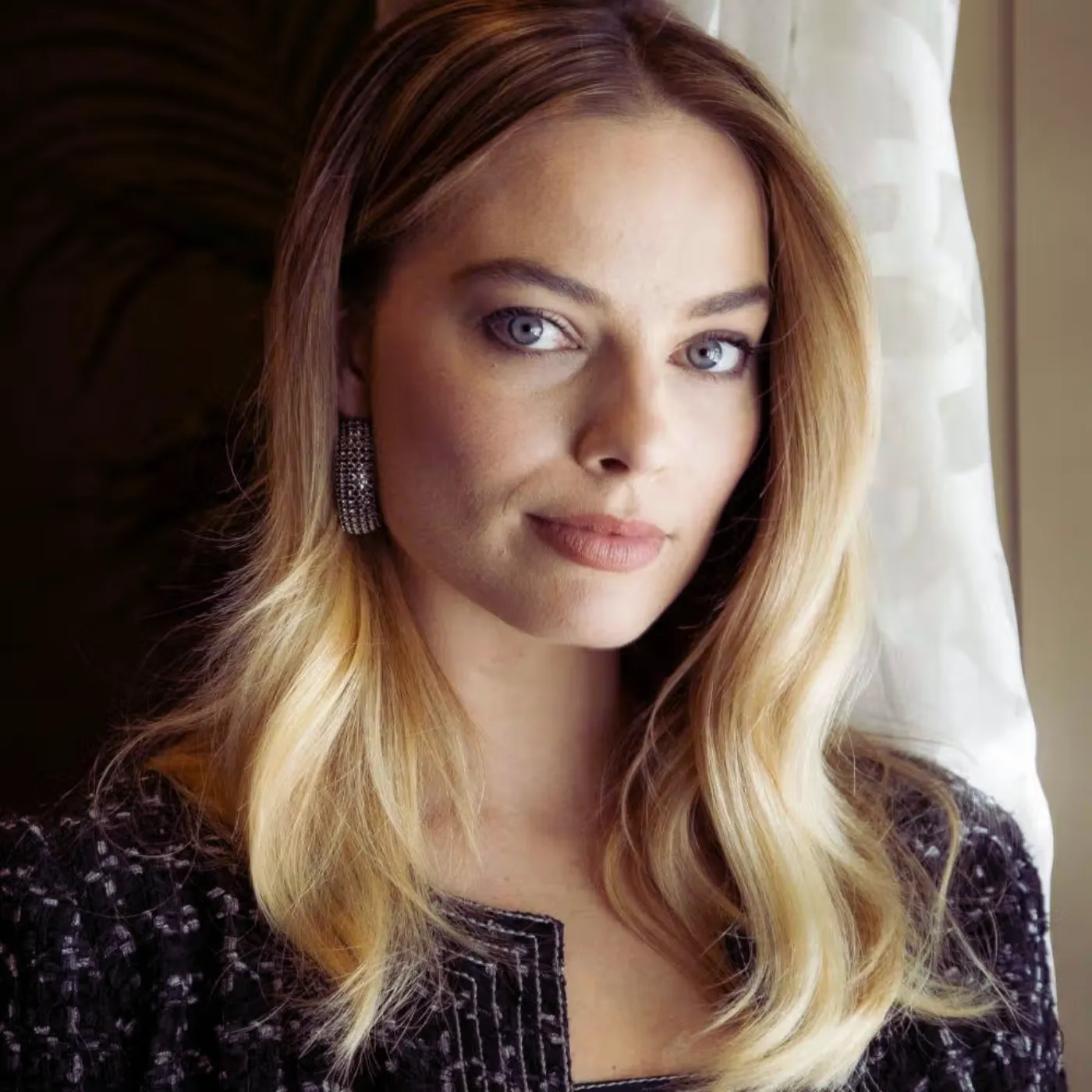 image_684647e964f38 Margot Robbie Reveals Shocking Film Experience: "The Most Magical Moment of My Life!"