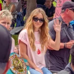 Sydney Sweeney Stuns Central NY Crowd, Steals Spotlight From Boxing Legends at Hall of Fame Parade 1 Sydney Sweeney Stuns Central NY Crowd, Steals Spotlight From Boxing Legends at Hall of Fame Parade