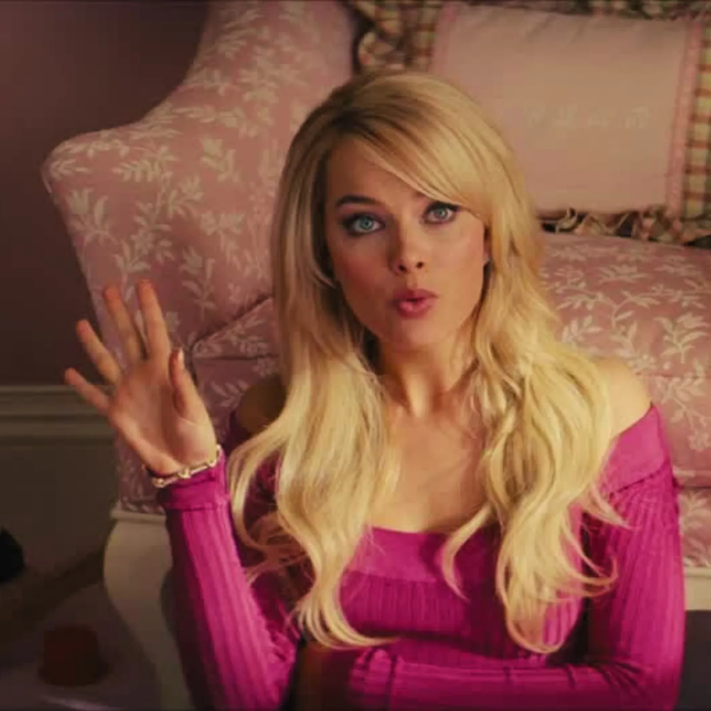 Leonardo DiCaprio’s Intense On-Screen Chemistry Left Margot Robbie with Shocking Bruises