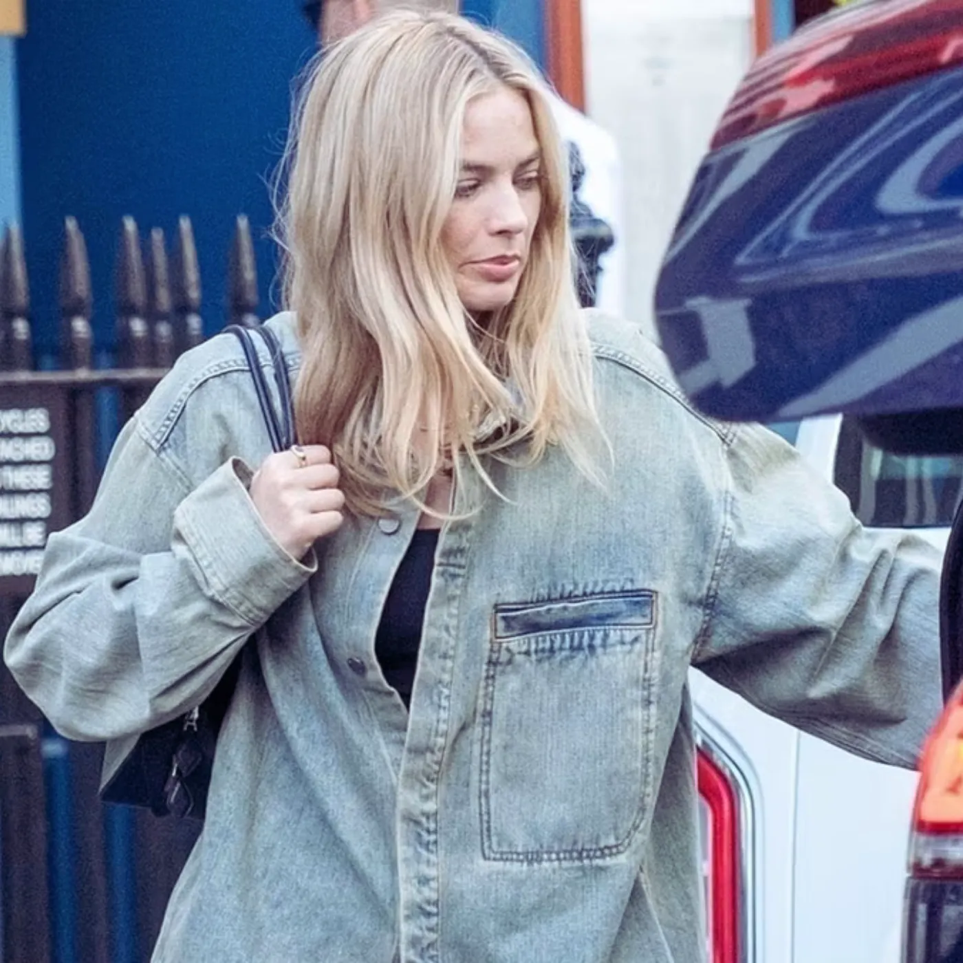 image_6846a51c7e20e Margot Robbie’s Explosive Personal Revelation Has Social Media Buzzing