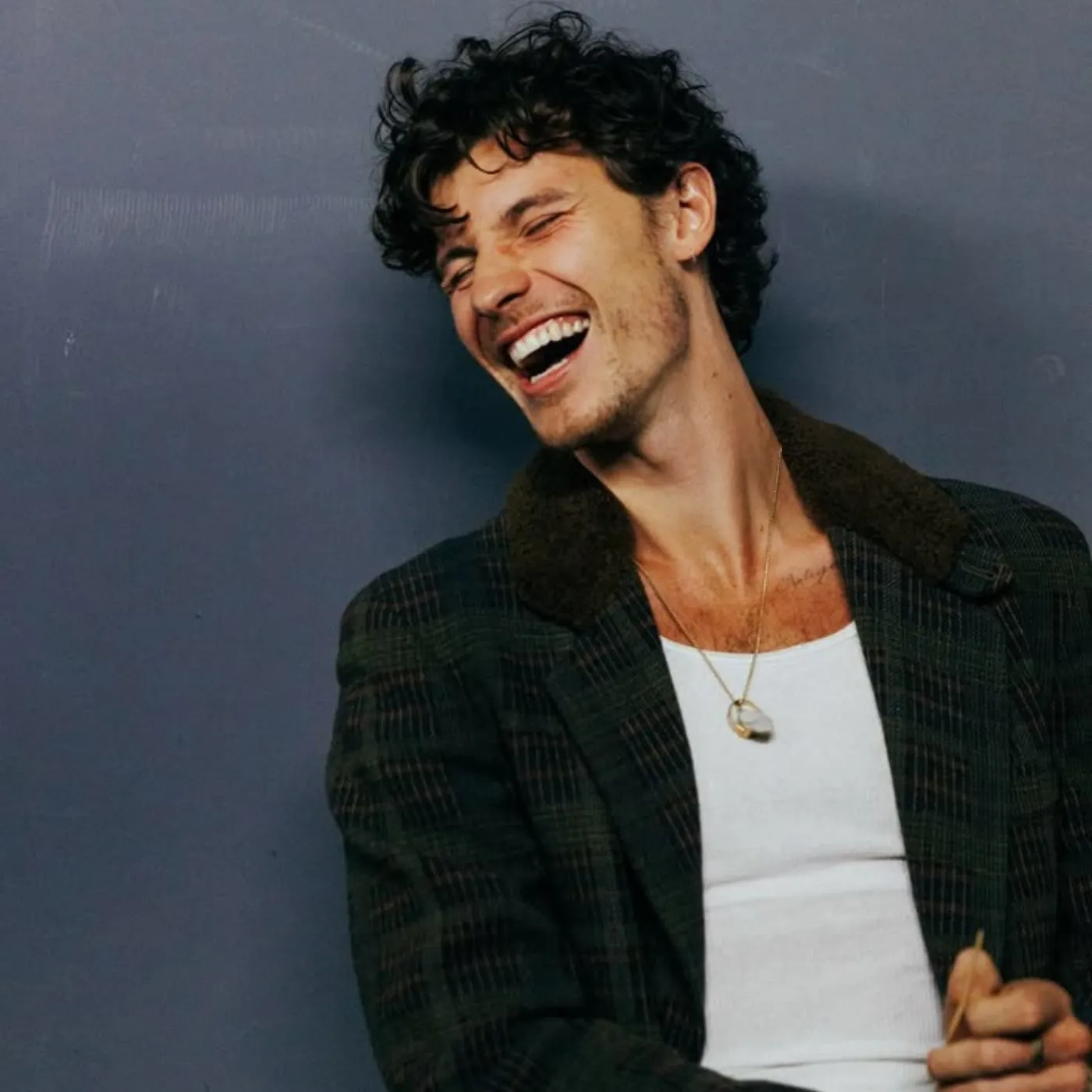 image_6848de2768dc5 Shawn Mendes Sparks Internet Meltdown With His Most Unexpectedly Tender Move Yet