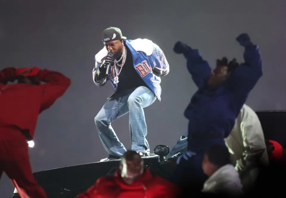 image_6848e8d4106d1 Kendrick Lamar Pulled a Wild One on Samuel L. Jackson – Fans Are Losing It!