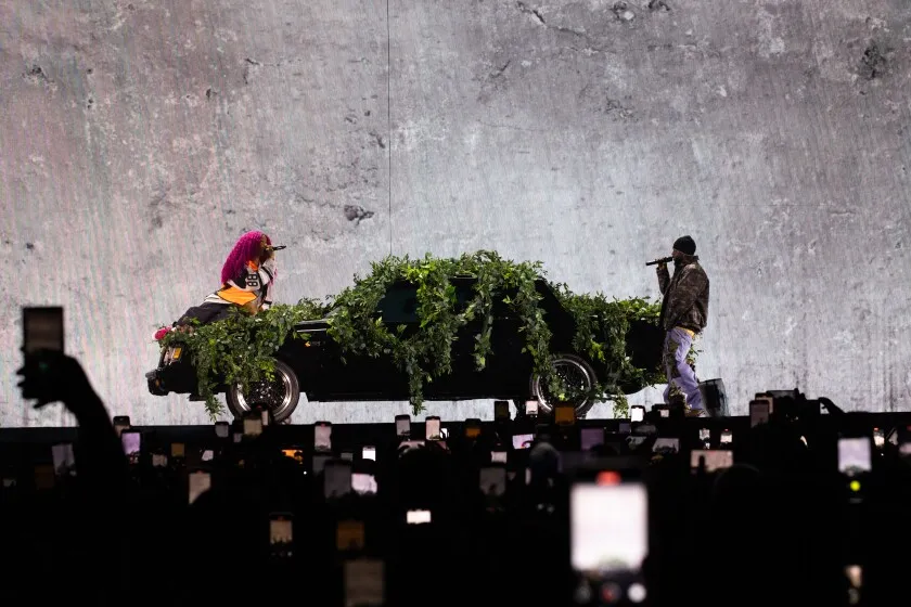 image_6848ed4cb1f15 The Crowd Froze. The Lights Dimmed. Then Kendrick & SZA Did Something Unforgettable…