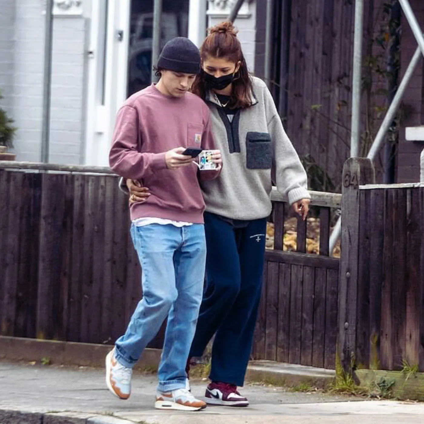 Zendaya and Tom Holland: Why Hollywood Insiders Say the Couple Just Doesn’t Add Up