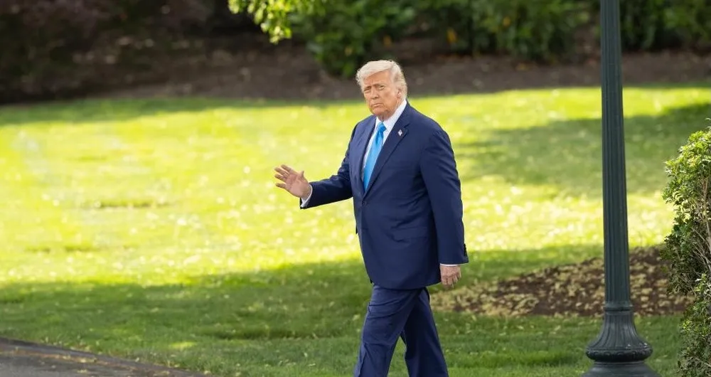 image_6848ffdca0ddb Trump Just Got Dragged by Cardi B – Her Words About ICE Will Leave You Speechless