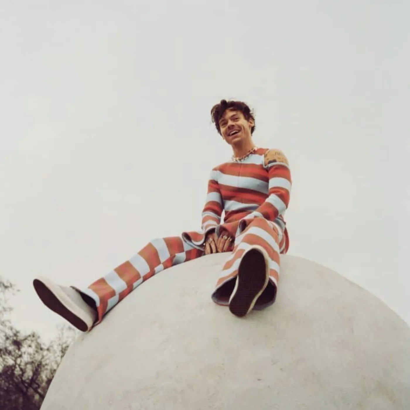 image_68491ee87b16b “As It Was” Is More Than a Hit — It’s a Psychological Playbook Harry Styles Uses to Captivate Audiences