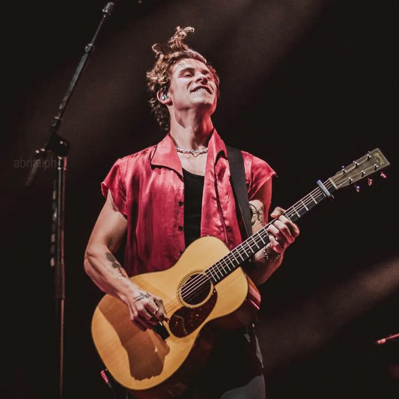 Shawn Mendes Hits 100 Million Singles Sold But His Rise Ignites Fierce Online Debate 19 Shawn Mendes Hits 100 Million Singles Sold But His Rise Ignites Fierce Online Debate