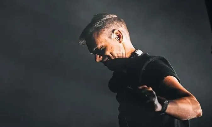 Armin recounts the time he almost fainted on stage – Because of something no one expected…