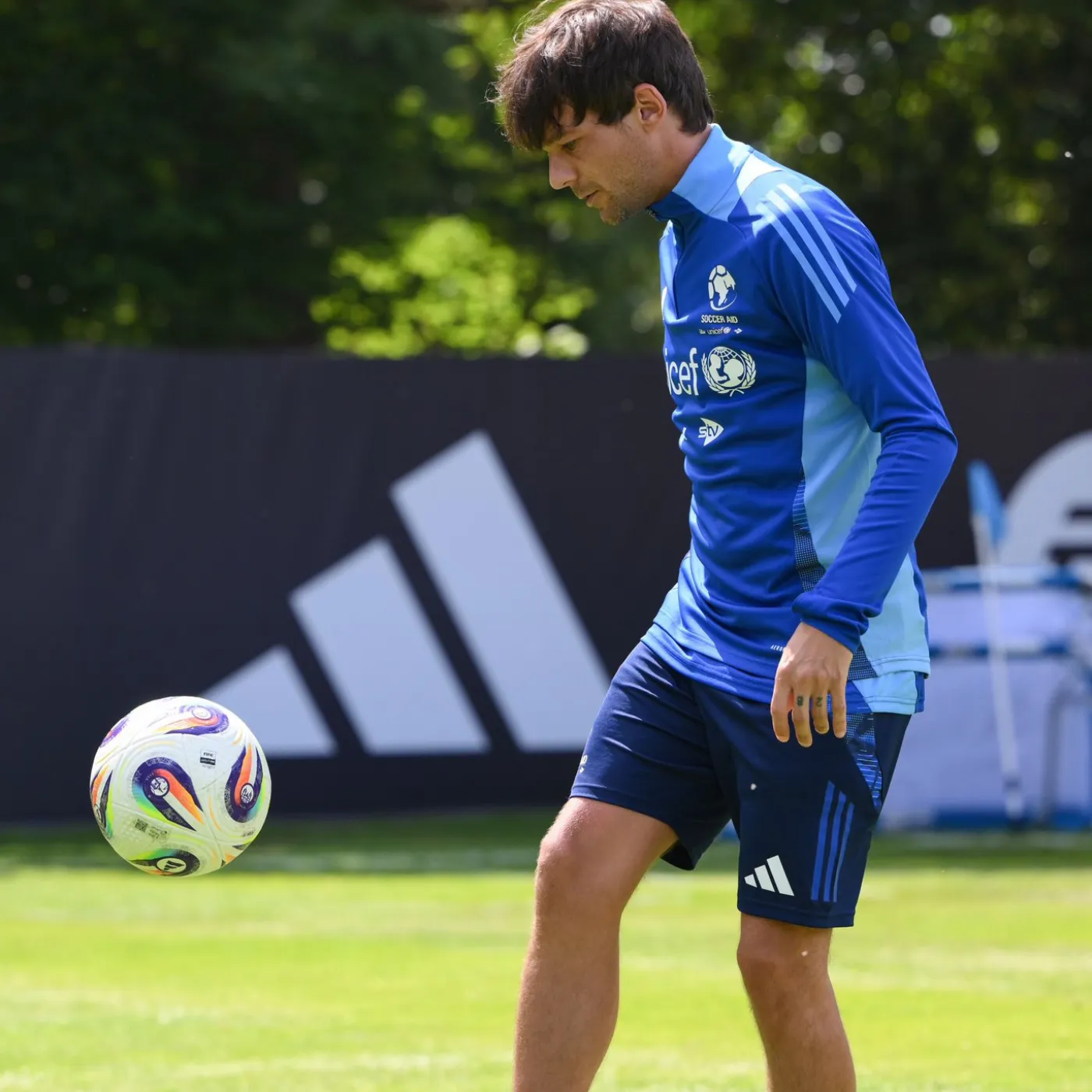 image_684b9471c48f6 Louis Tomlinson Turns Heads at Soccer Aid Training as Intensity Skyrockets On and Off the Field