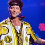 Bruno Mars Just Hijacked Starbucks' Leadership Experience—for This One-Liner That Stole the Night