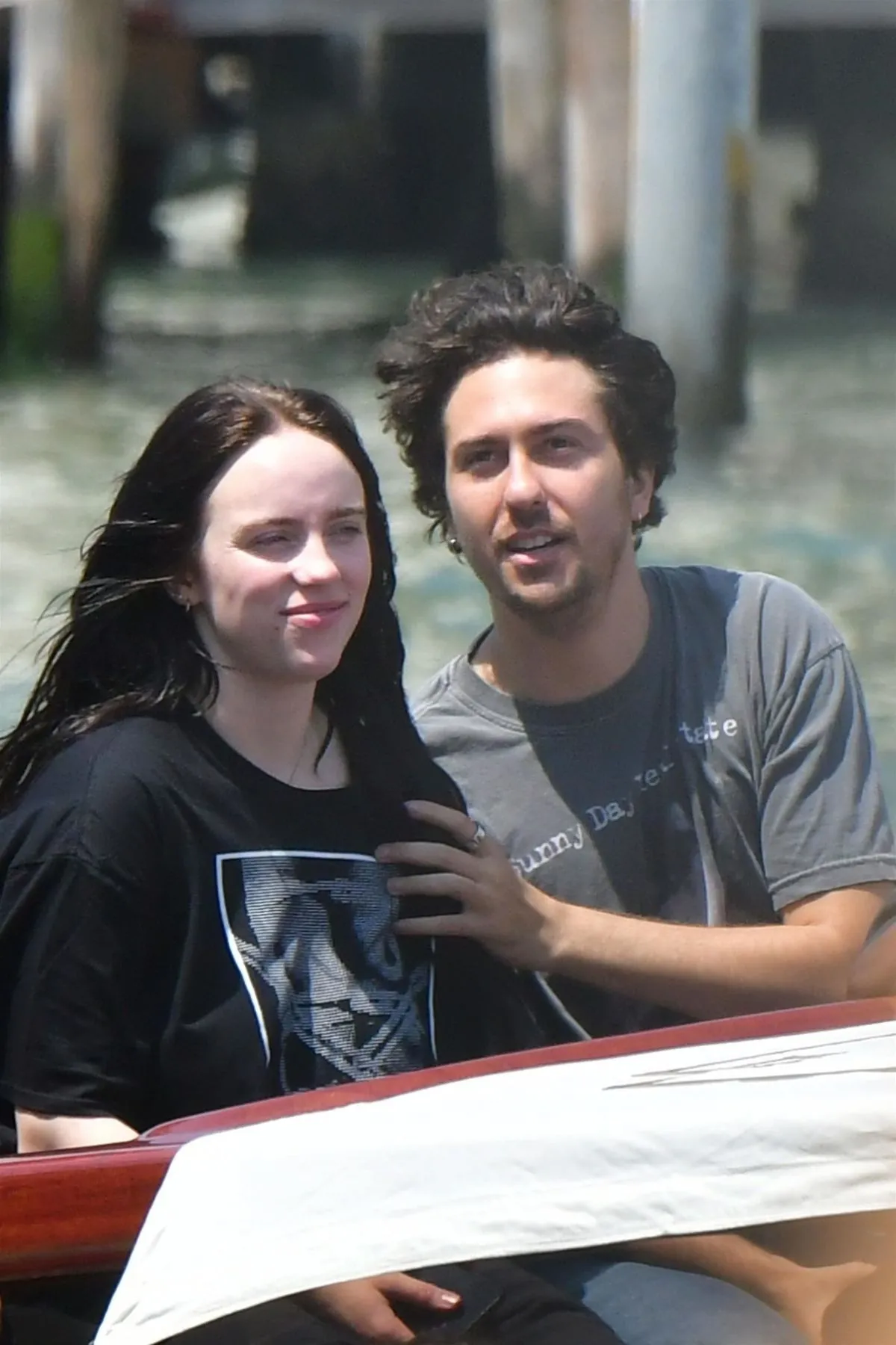 image_684bca009ed91 Billie Eilish Caught on a Romantic Italian Boat Ride—But Wait Until You See Who She's With...