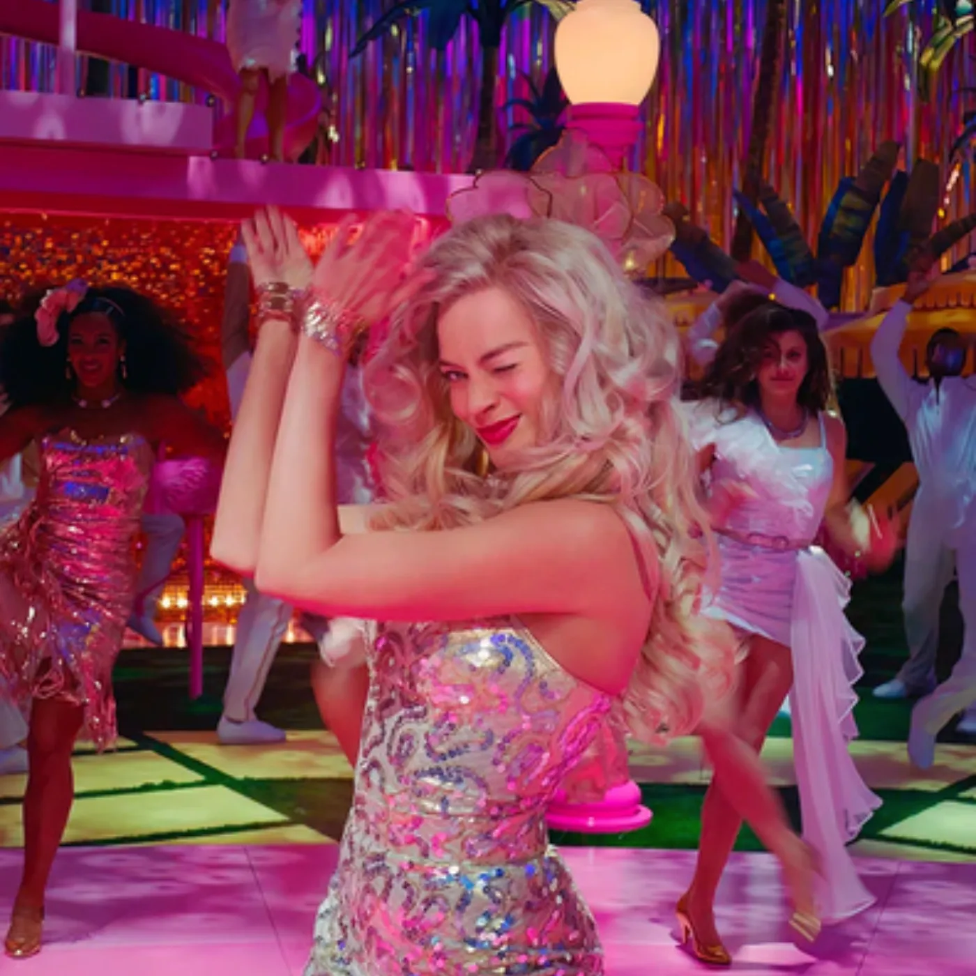 image_684bd152d59b1 Sabrina Carpenter Drops Hints About Margot Robbie’s Untold Hollywood Power Move