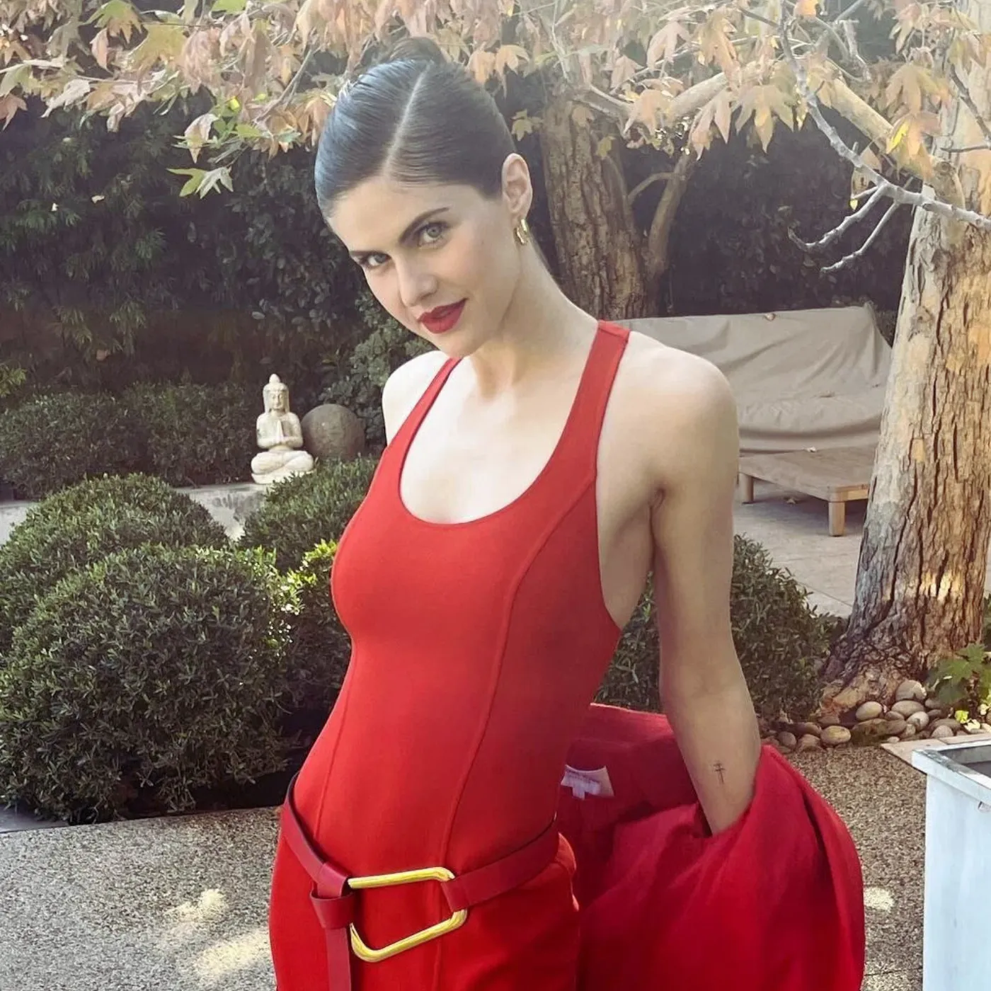 image_684bdfc87a1ce Alexandra Daddario’s “Uncopyable Charm” Has Hollywood’s Power Players Whispering
